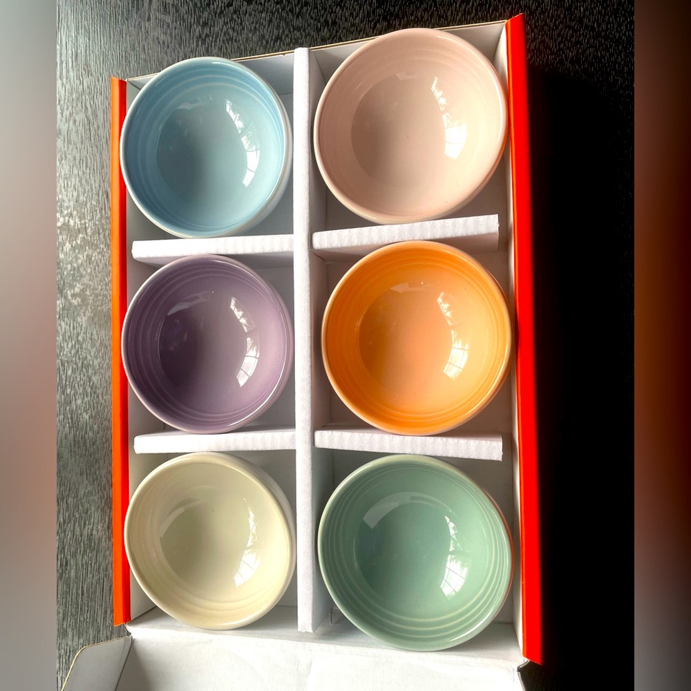 Le Creuset Pastel Pinch Bowls Set (6 bowls, 2oz each)